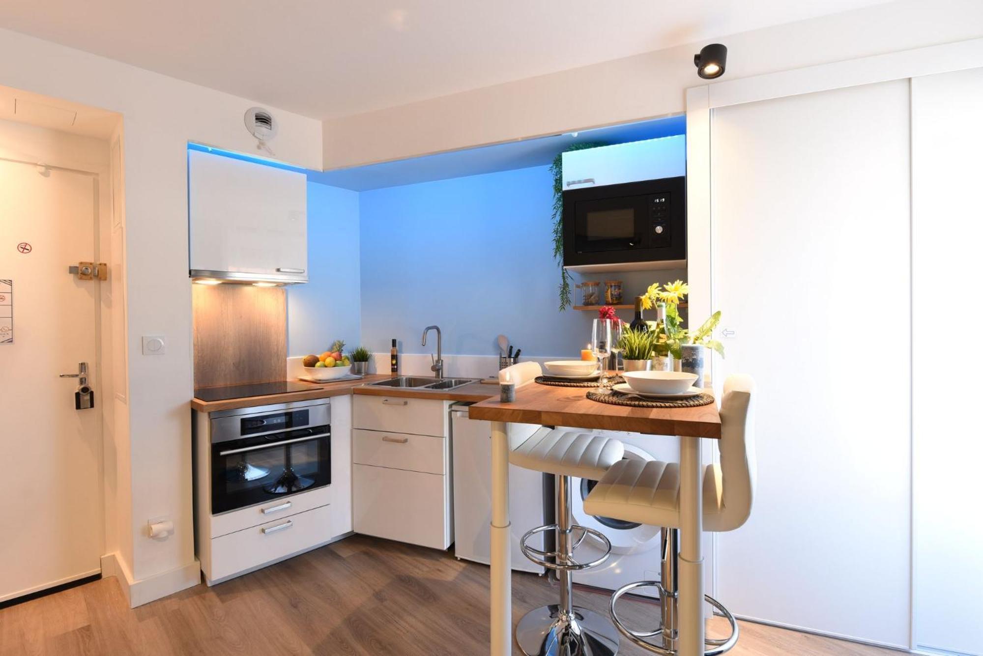 Super Chazelles - Metro - Hopitaux Lyon Sud Apartment Saint-Genis-Laval Exterior photo